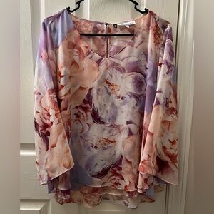 5$25 Jennifer Lopez Pink Purple Floral Blouse Women’s Size M